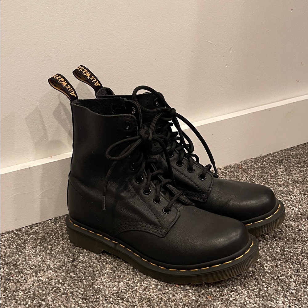 Women’s Dr. Martens Black Leather Combat Boots 1490 Pascal